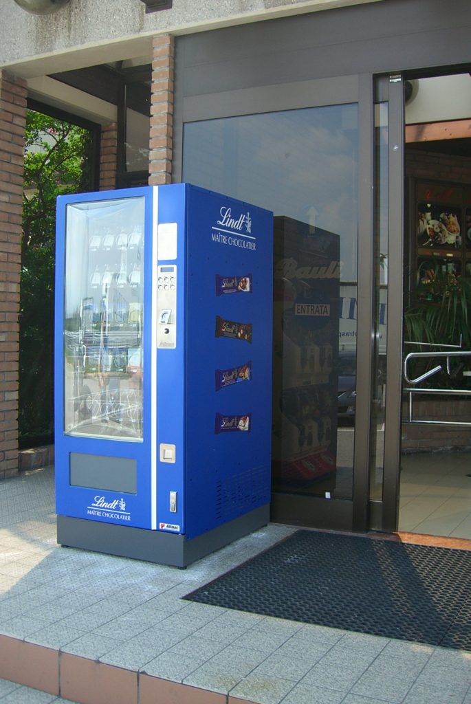 Lindt Machine Lindt sceglie Adimac Vending Machines
